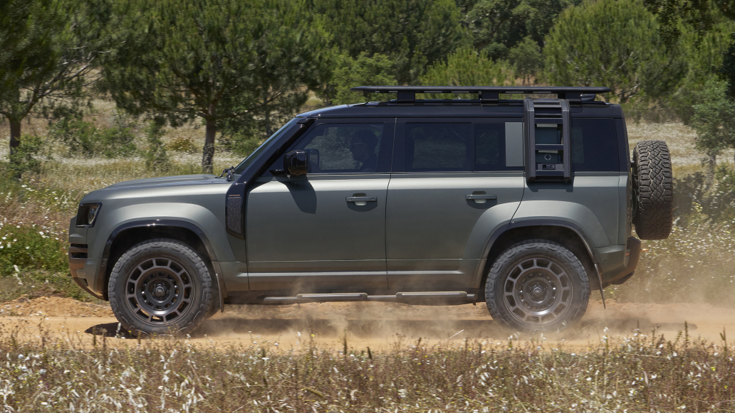 Discover the Ultimate Defender | Duckworth Motor Group