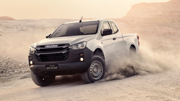 D-MAX