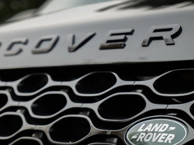 Why the Land Rover Discovery is the Perfect Family Car