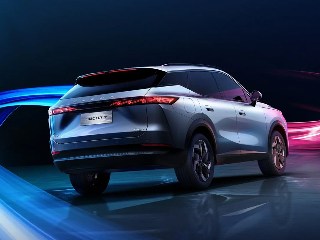 Win a Valentine's Weekend Break with Duckworth Omoda Jaecoo