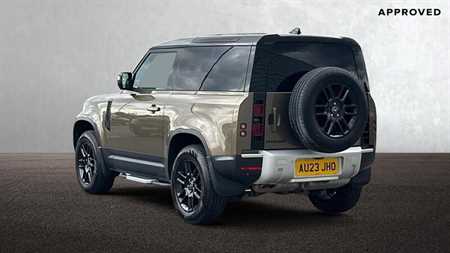 DEFENDER