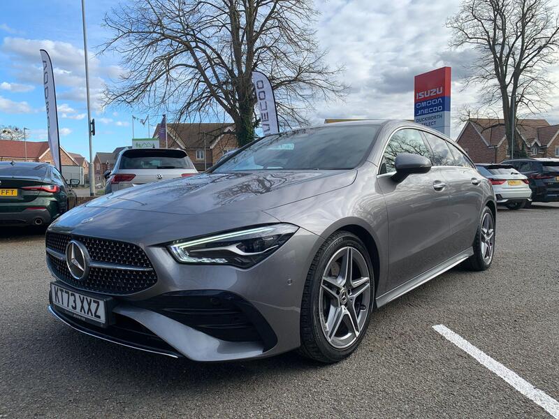 MERCEDES-BENZ CLA