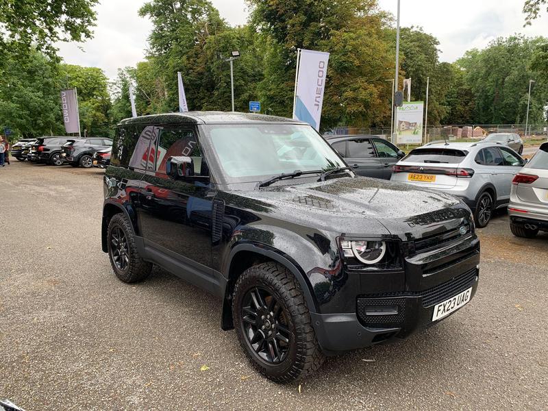 DEFENDER 90