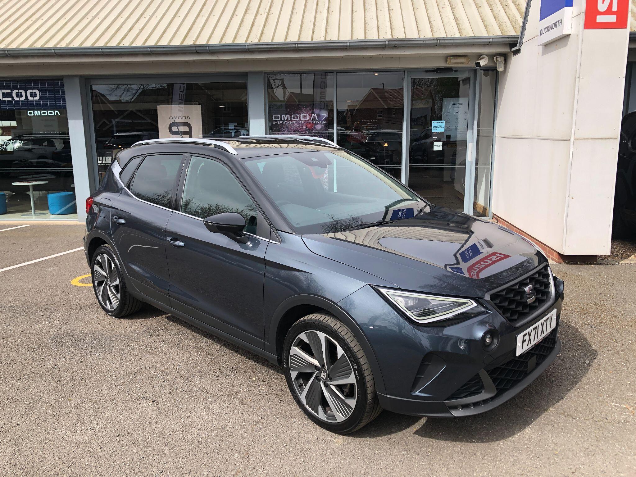 SEAT ARONA
